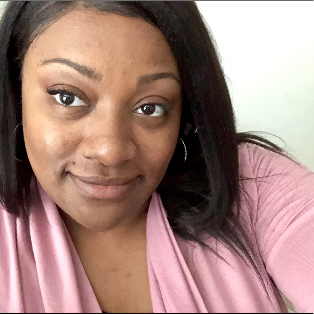 Meet your Posher, Dyesha